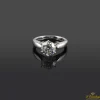 ANILLOS DE COMPROMISO Solitario oro blanco con diamante color e, pureza vvs1 y peso 2,52 cts.