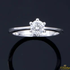 ANILLOS DE COMPROMISO Sortija solitario oro blanco color f, pureza vs1 y peso 0,51 cts.