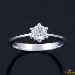 ANILLOS DE COMPROMISO Sortija solitario oro blanco color f, puerza vs2 y peso 0,50 cts.
