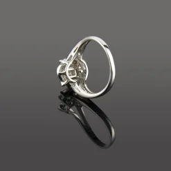 ANILLOS DE COMPROMISO Sortija oro blanco y diamantes.