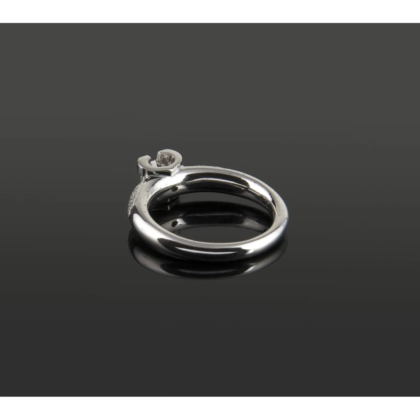ANILLOS DE COMPROMISO Sortija solitario oro blanco y diamantes color g, pureza vs2 y peso 0,30 cts.