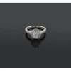 ANILLOS DE COMPROMISO Sortija solitario oro blanco y diamantes color g, pureza vs1 y peso 1,31 cts.