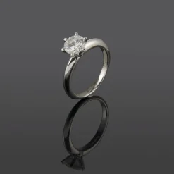 ANILLOS DE COMPROMISO Sortija solitario oro blanco color d, pureza vvs1 y peso 1,01 cts.