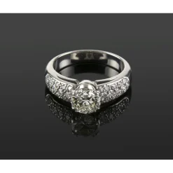 ANILLOS DE COMPROMISO Sortija oro blanco y diamantes color l, pureza vvs2 y peso 1,08 cts.