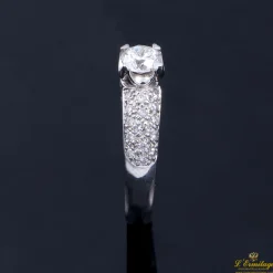 ANILLOS DE COMPROMISO Sortija oro blanco y diamantes color g, pureza si1 y peso 0,50 cts.