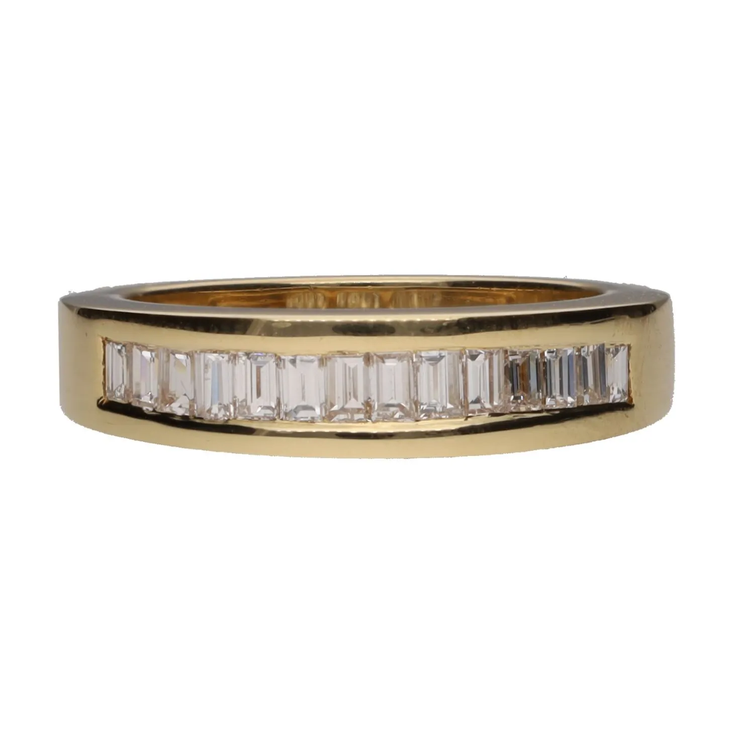 ANILLOS / SORTIJAS Alianza cintillo en oro amarillo con baguettes. Talla 12.