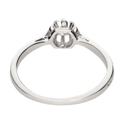 ANILLOS / SORTIJAS Solitario en oro blanco y un brillante con un peso estimado de 0.20 Ct.