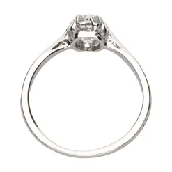 ANILLOS / SORTIJAS Solitario en oro blanco y un brillante con un peso estimado de 0.20 Ct.