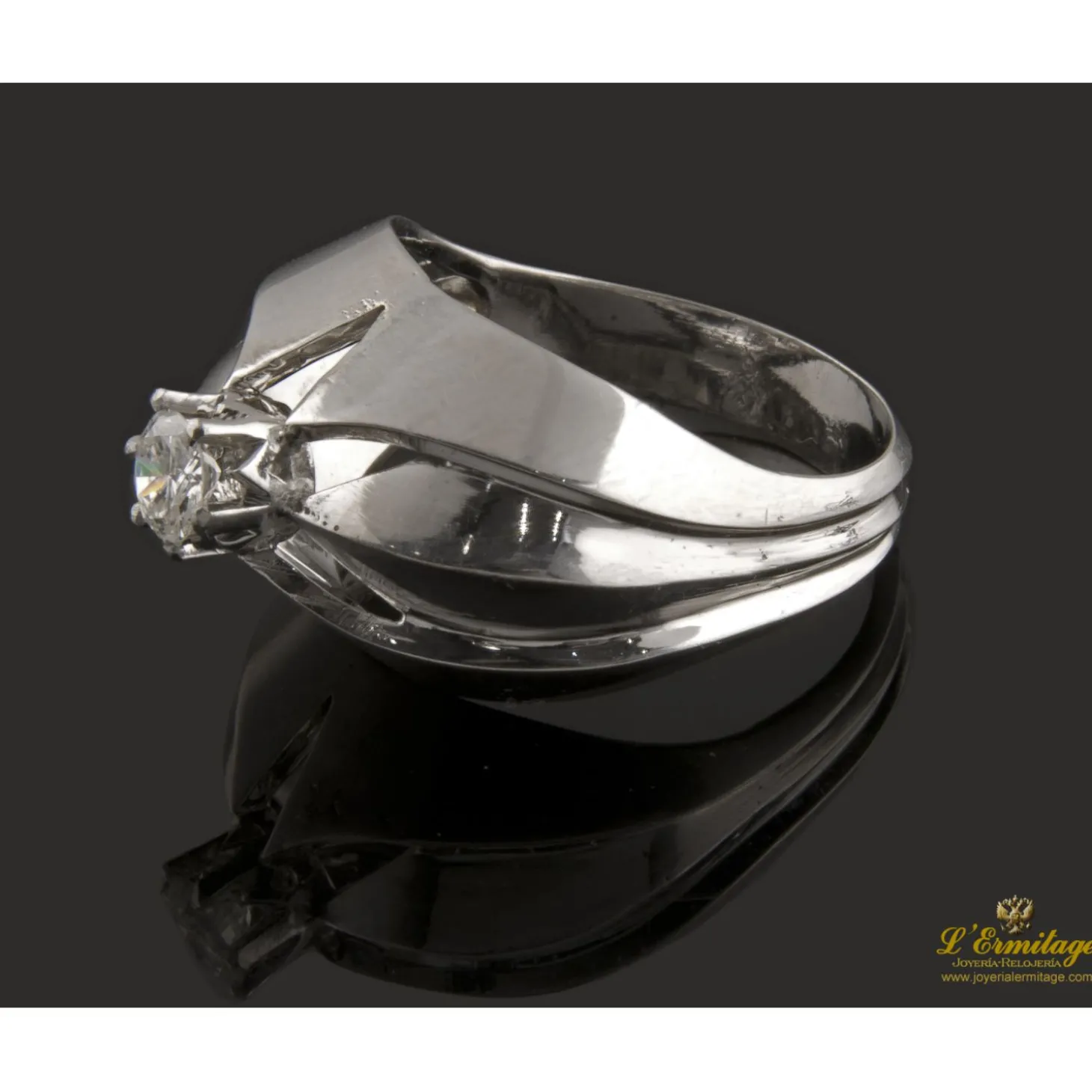 ANILLOS / SORTIJAS Solitario en oro blanco y brillante.