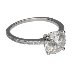 ANILLOS / SORTIJAS Solitario en oro blanco con brillantes. Talla 12.
