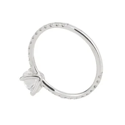 ANILLOS / SORTIJAS Solitario oro blanco y diamante color g, pureza vs2 y peso 0,70 cts.