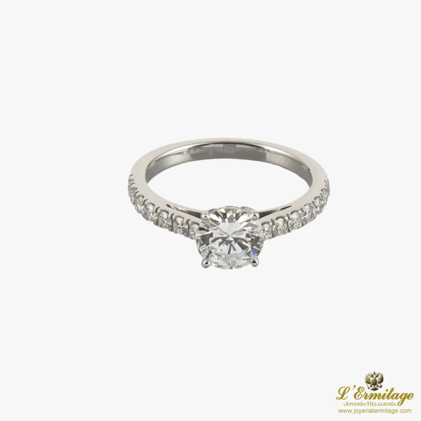 ANILLOS / SORTIJAS Solitario oro blanco y diamantes color e, pureza vvs1 y peso 1,05 cts.