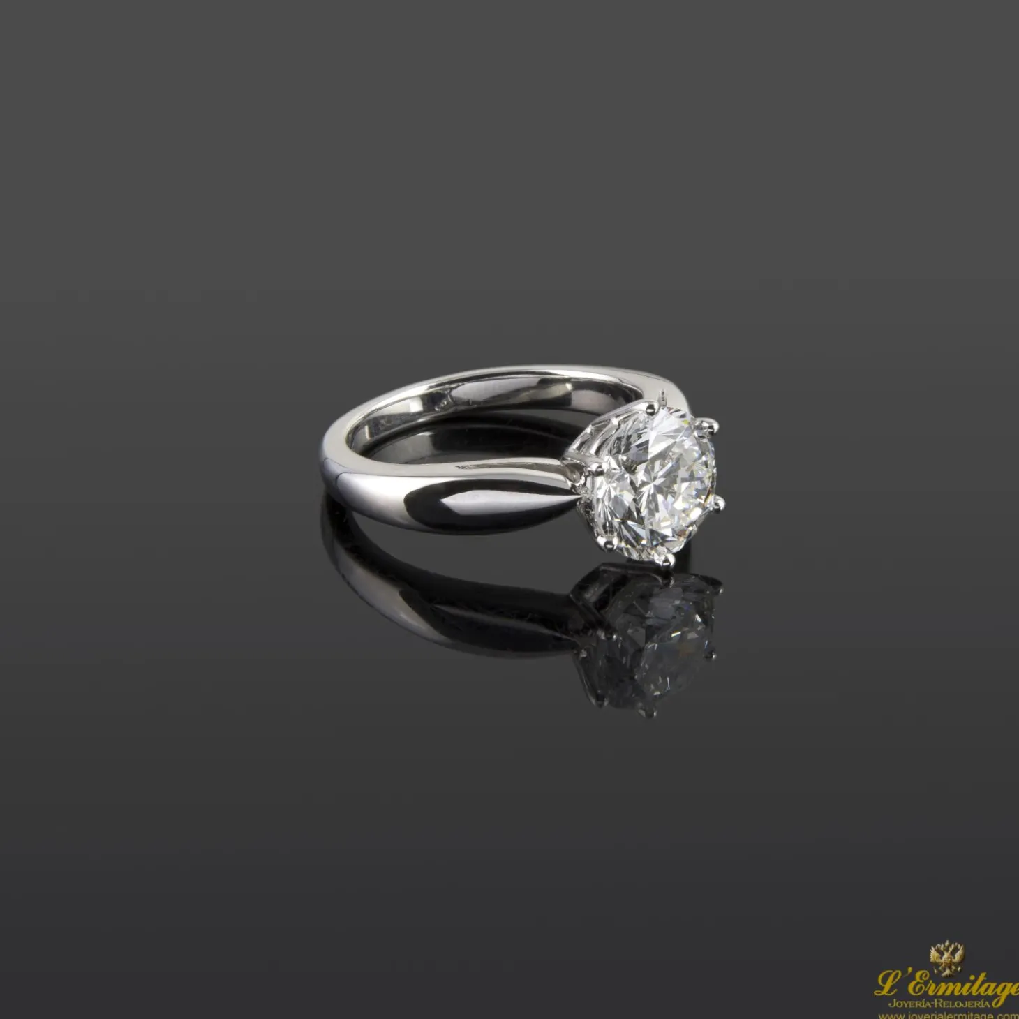 ANILLOS / SORTIJAS Solitario oro blanco con diamante color e, pureza vvs1 y peso 2,52 cts.
