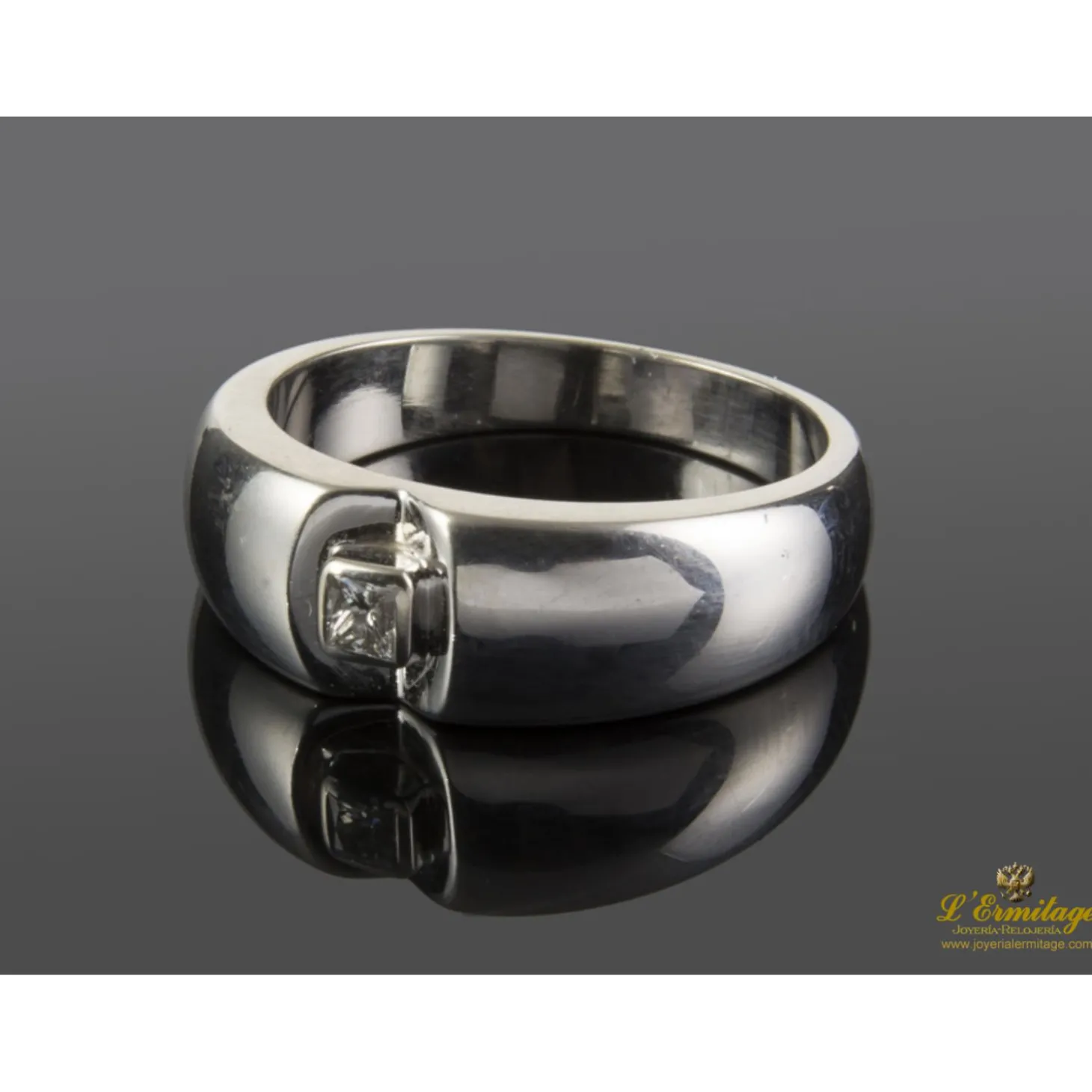 ANILLOS / SORTIJAS Solitario realizada en oro blanco con diamante talla princesa