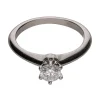 ANILLOS / SORTIJAS Solitario tiffany & co. En platino con un brillantes. Talla 8.