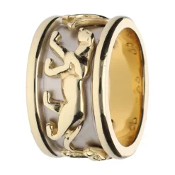ANILLOS / SORTIJAS Sortija ancha en oro amarillo y oro blanco con motivos pantera.14K. Talla 18.