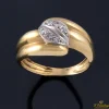 ANILLOS / SORTIJAS Sortija antigua oro amarillo y diamantes talla antigua.