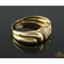 ANILLOS / SORTIJAS Sortija antigua oro amarillo y diamantes.