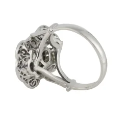 ANILLOS / SORTIJAS Sortija antigua art déco oro blanco diamantes y zafiros.