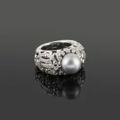 ANILLOS / SORTIJAS Sortija calada oro blanco perla negra y diamantes