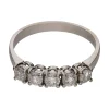 ANILLOS / SORTIJAS Sortija cinquillo en oro blanco y brillantes. Talla 20.