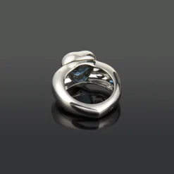 ANILLOS / SORTIJAS Sortija corazón oro blanco topacio azul
