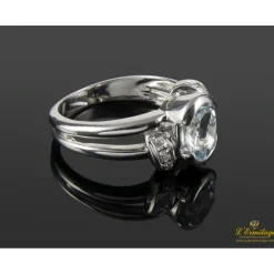 ANILLOS / SORTIJAS Sortija en oro blanco con un aguamarina y brillantes