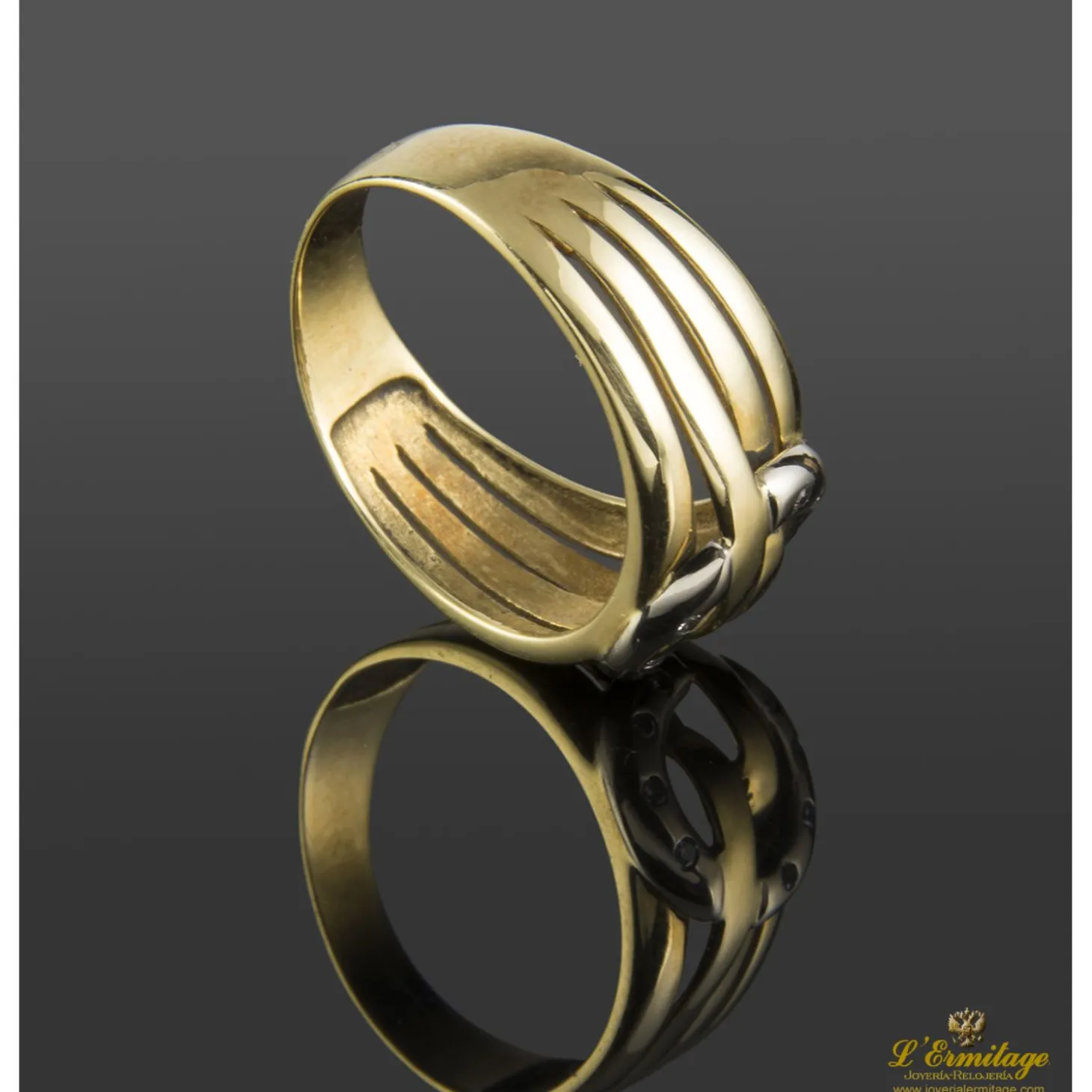 ANILLOS / SORTIJAS Sortija en oro amarillo y oro blanco con brillantes