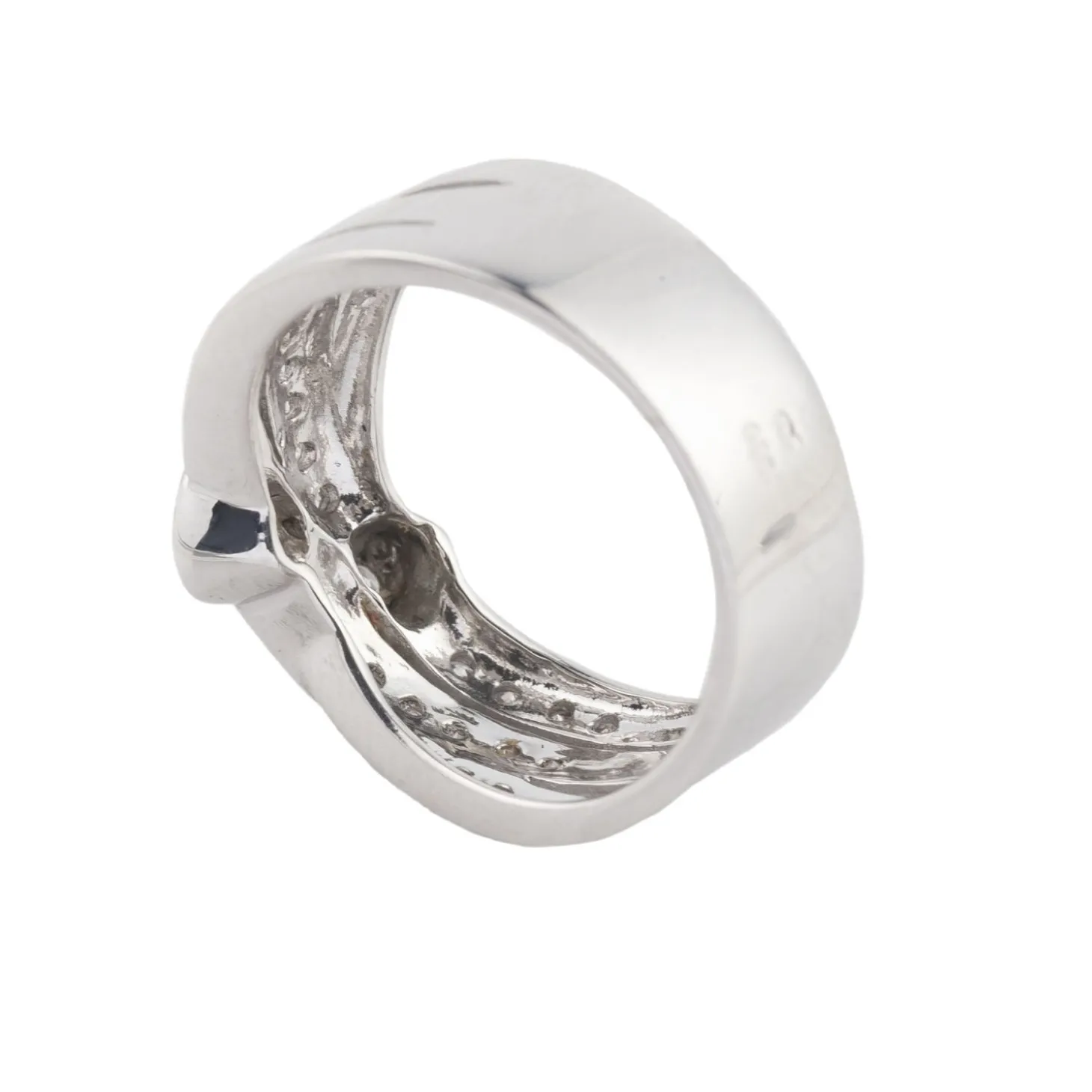 ANILLOS / SORTIJAS Sortija en oro blanco con brillantes. Talla 15.
