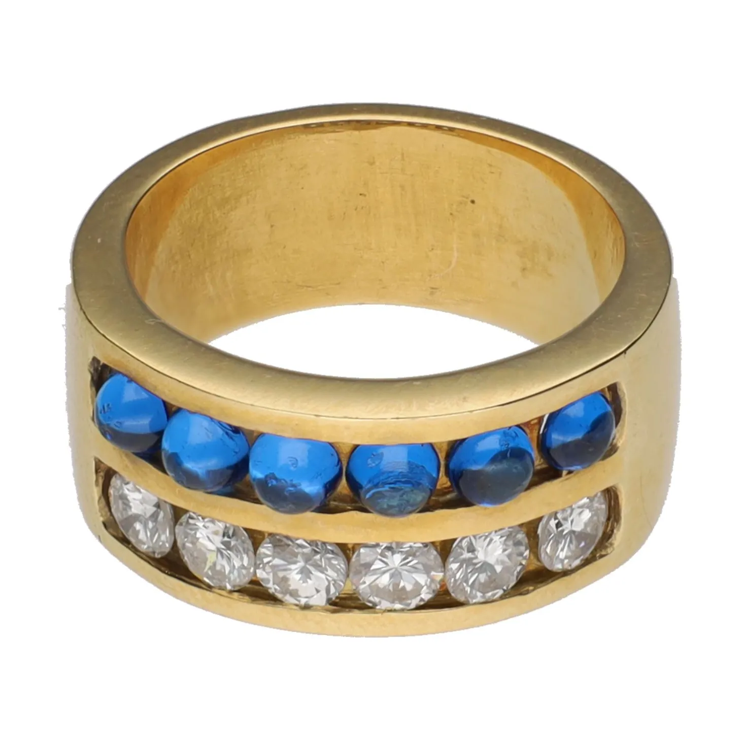 ANILLOS / SORTIJAS Sortija en oro amarillo con zafiros y brillantes. Talla 16.