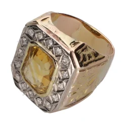 ANILLOS / SORTIJAS Sortija en oro amarillo y oro blanco con citrino y diamantes.
