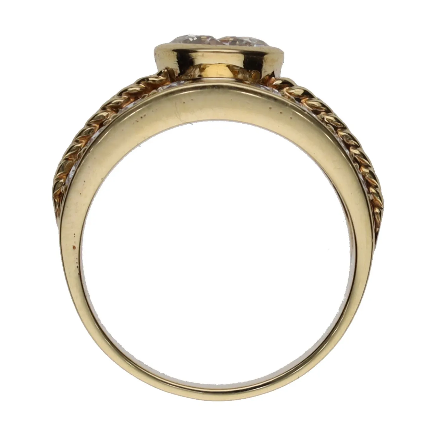 ANILLOS / SORTIJAS Sortija en oro amarillo y brillantes. Talla 12.