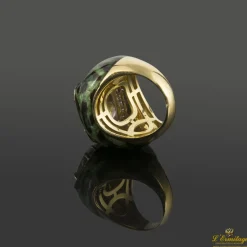ANILLOS / SORTIJAS Sortija firmada por casato oro amarillo esmalte, un citrino y diamantes.