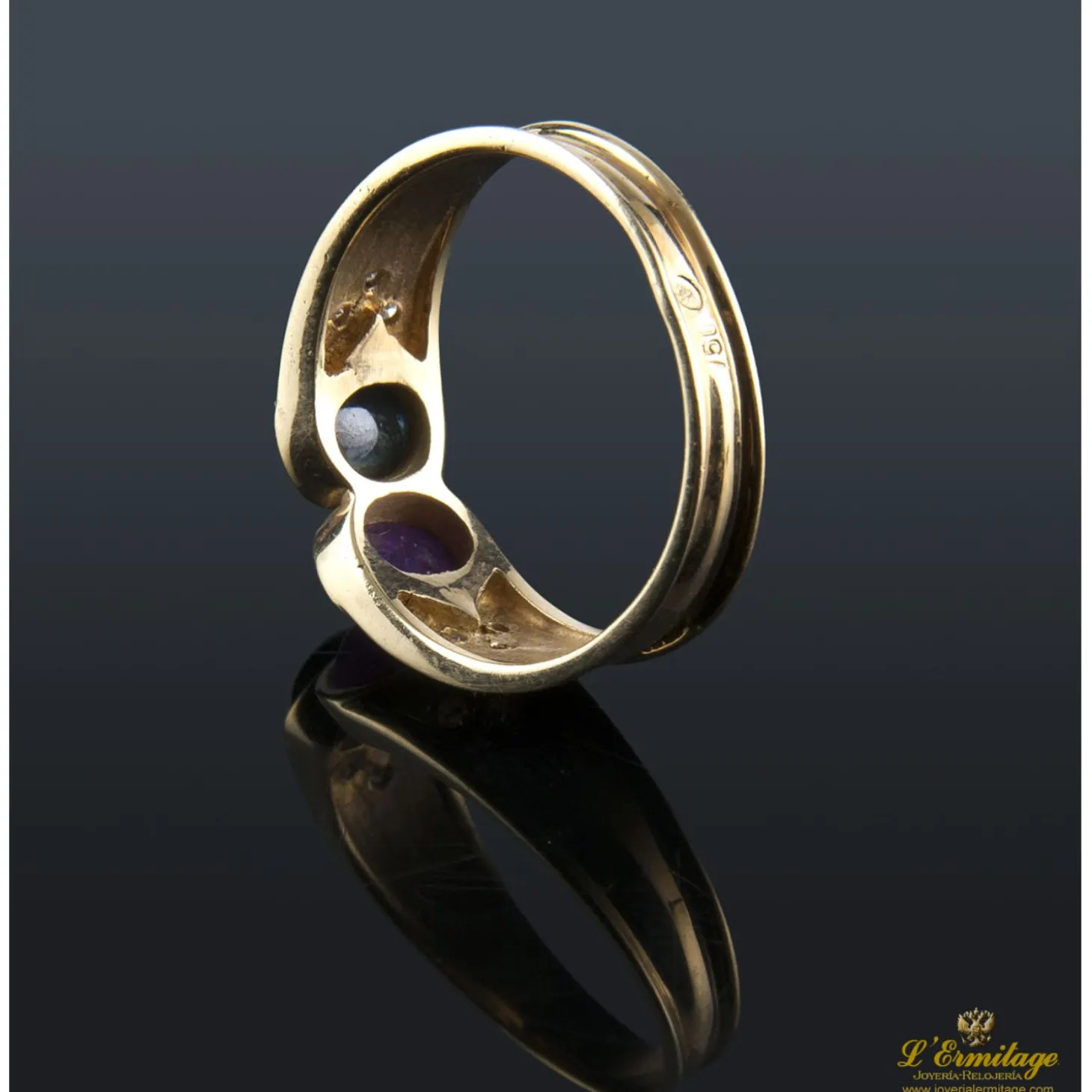 ANILLOS / SORTIJAS Sortija oro amarillo rubí y zafiro cabuchón