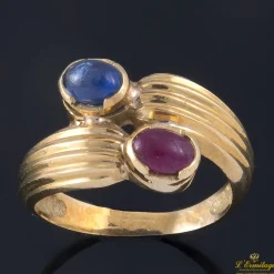 ANILLOS / SORTIJAS Sortija oro amarillo zafiro rubí cabuchones