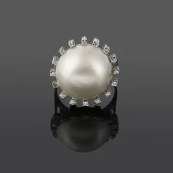 ANILLOS / SORTIJAS Sortija oro blanco media perla y diamantes