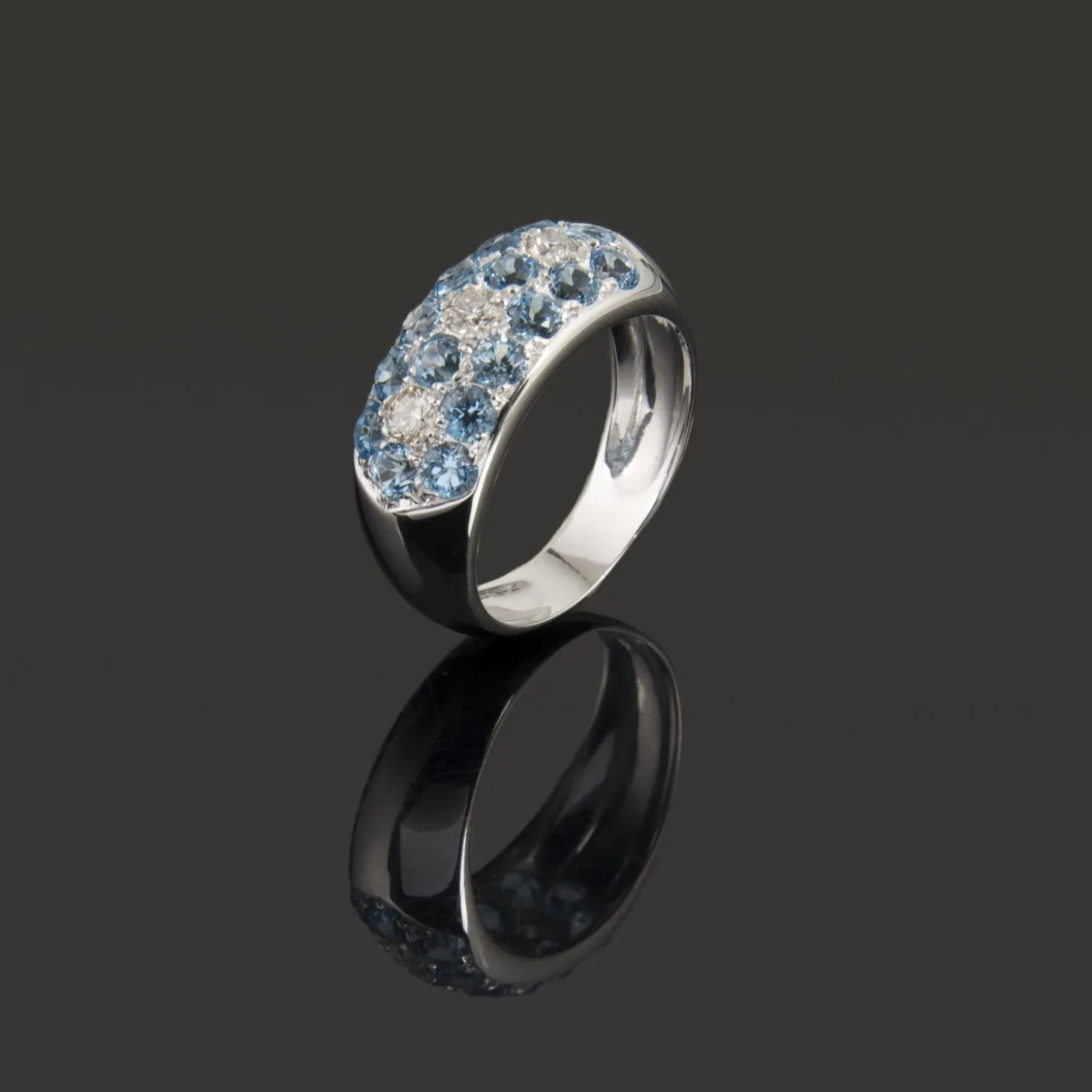 ANILLOS / SORTIJAS Sortija oro blanco aguamarinas y diamantes