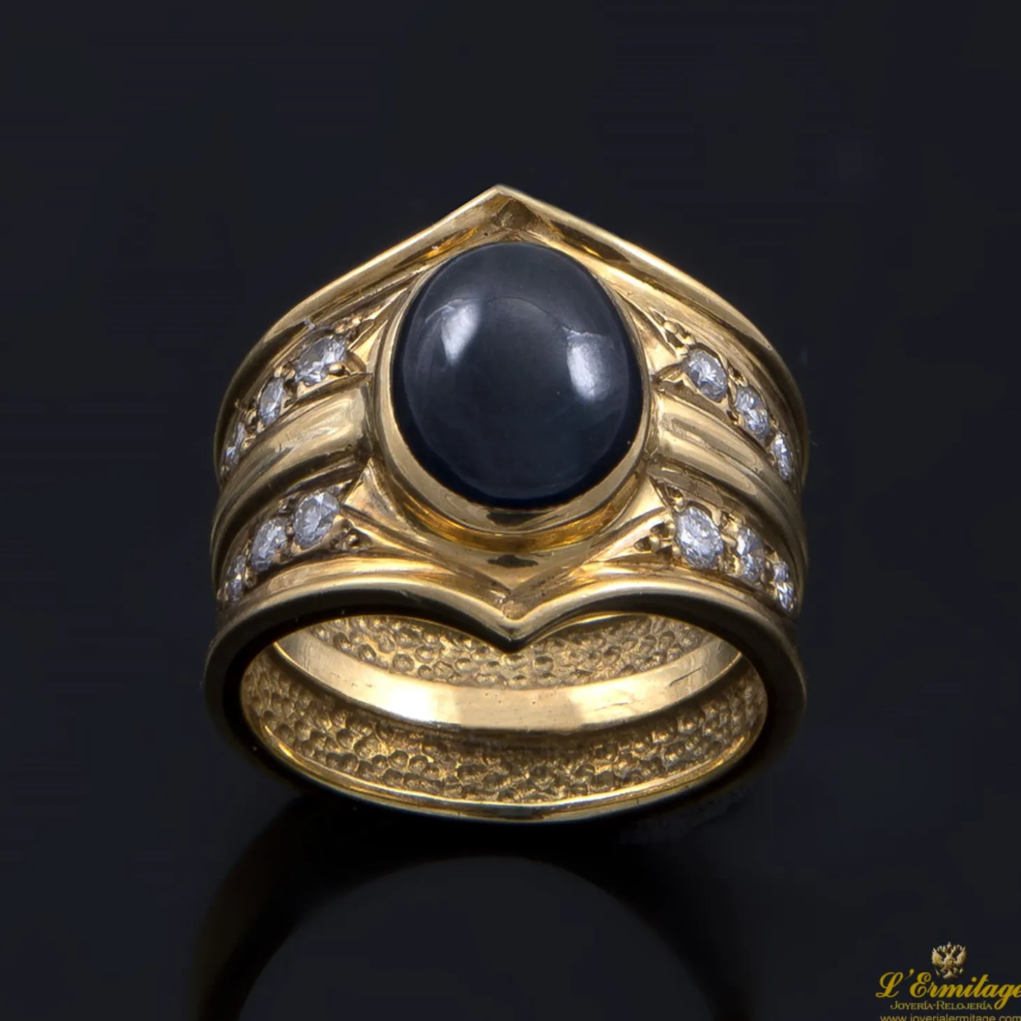 ANILLOS / SORTIJAS Sortija oro amarillo zafiro cabuchón y diamantes