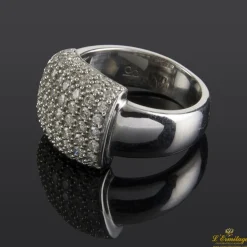 ANILLOS / SORTIJAS Sortija oro blanco y diamantes.