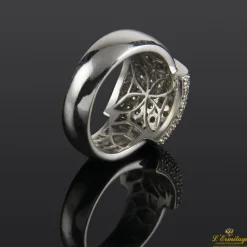 ANILLOS / SORTIJAS Sortija oro blanco y diamantes.