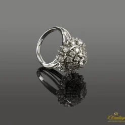 ANILLOS / SORTIJAS Sortija oro blanco y diamantes.