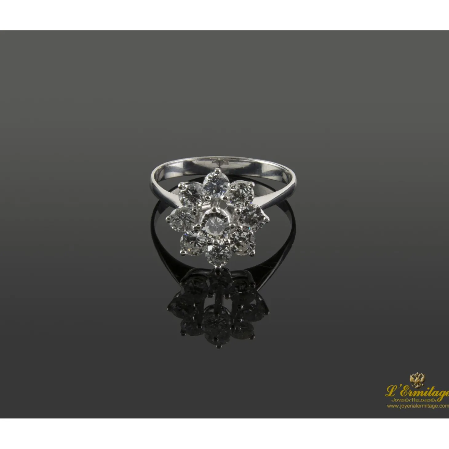 ANILLOS / SORTIJAS Sortija oro blanco y diamantes.