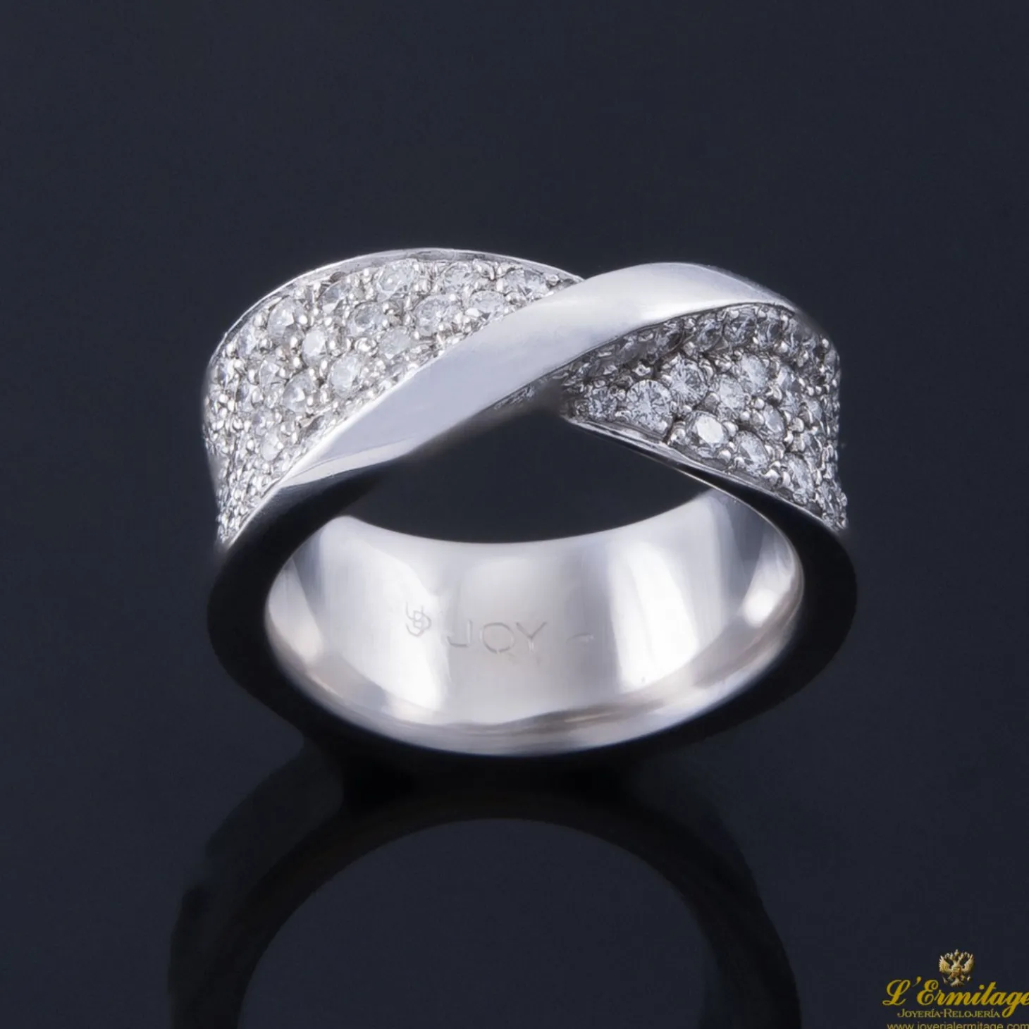 ANILLOS / SORTIJAS Sortija oro blanco y diamantes.
