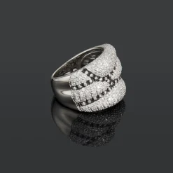 ANILLOS / SORTIJAS Sortija oro blanco y cuajado de diamantes. Talla nº:15