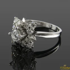 ANILLOS / SORTIJAS Sortija oro blanco y diamantes.