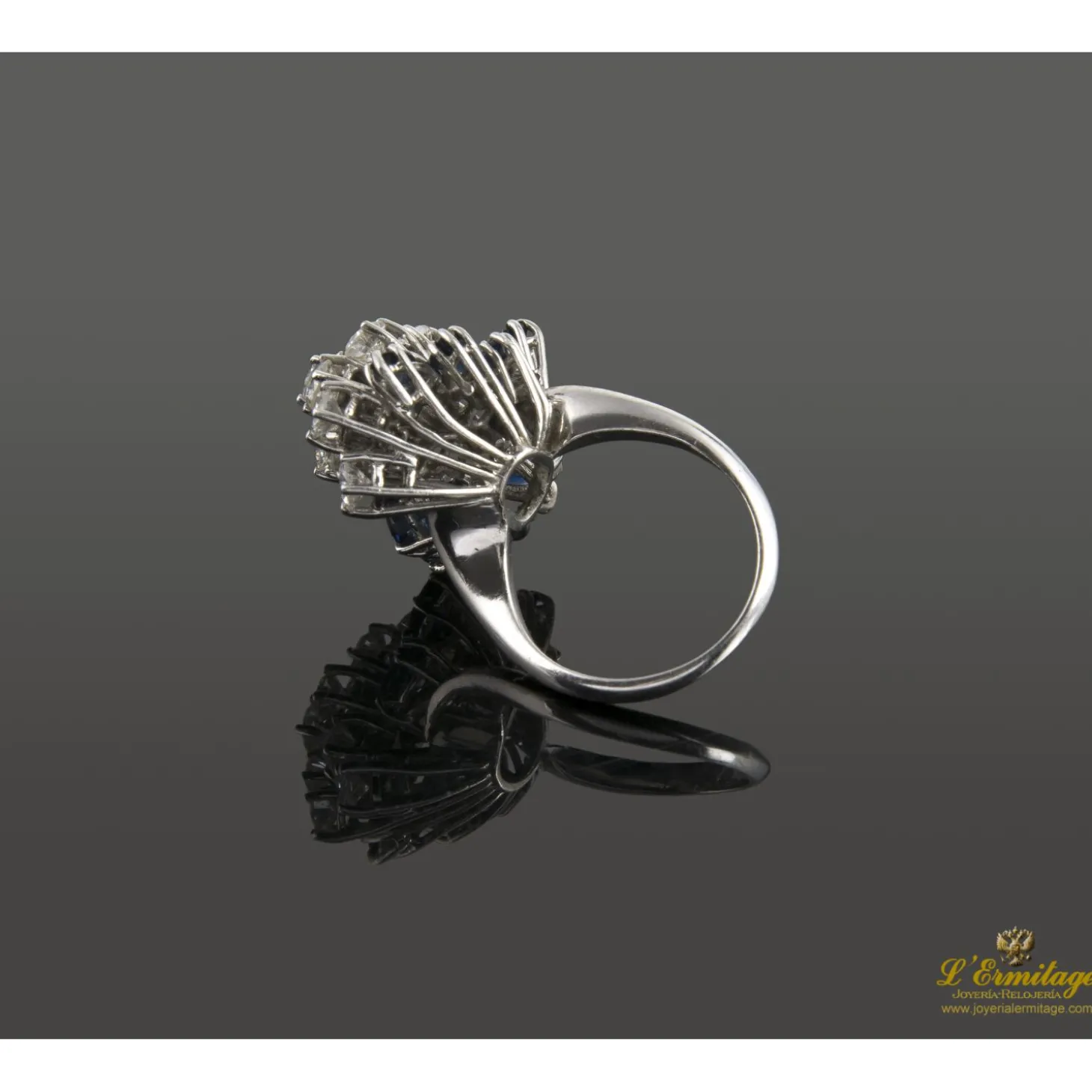 ANILLOS / SORTIJAS Sortija oro blanco zafiros y diamantes