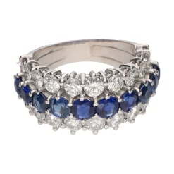 ANILLOS / SORTIJAS Sortija oro blanco con zafiros y brillantes. Talla 15.