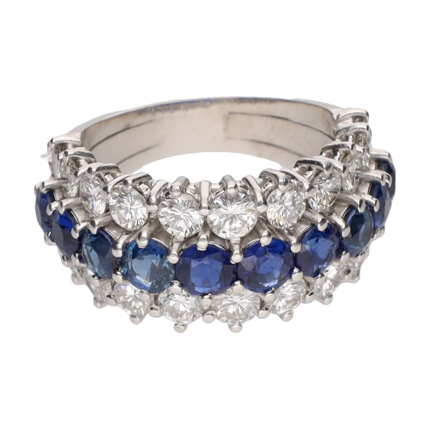 ANILLOS / SORTIJAS Sortija oro blanco con zafiros y brillantes. Talla 15.