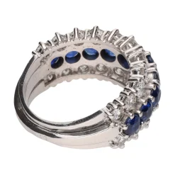 ANILLOS / SORTIJAS Sortija oro blanco con zafiros y brillantes. Talla 15.