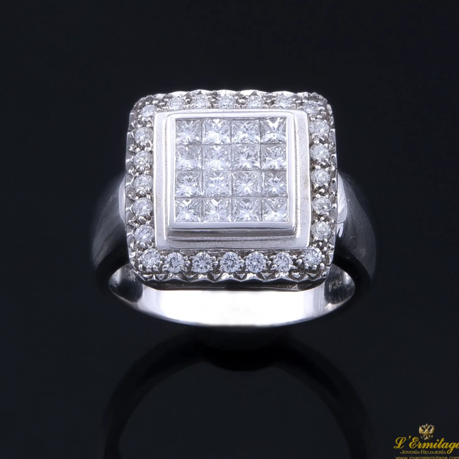 ANILLOS / SORTIJAS Sortija oro blanco y diamantes.